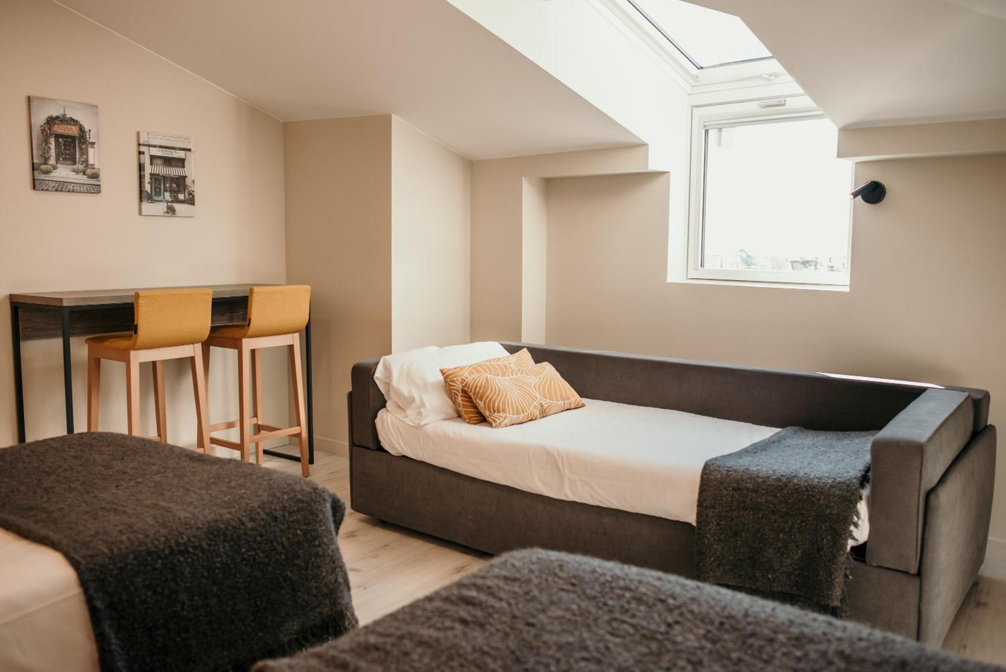 Hotel Lux Melide Eksteriør bilde